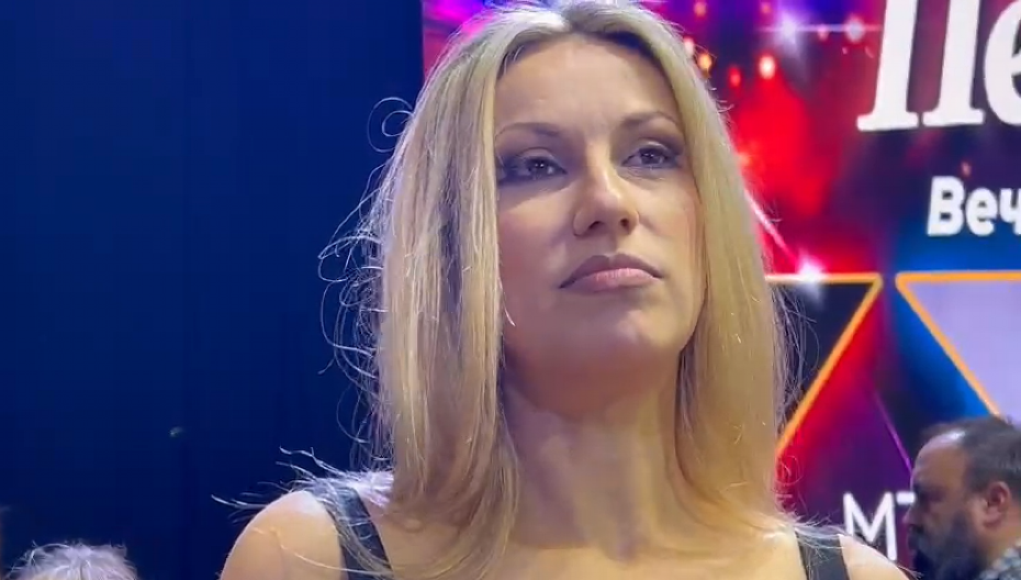 RADA MANOJLOVIĆ ĆUTALA SKORO DVE DECENIJE Desilo se kod Peje u kući, bio i popularni pevač