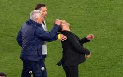 TOTALNA LUDNICA Žoze Murinjo uštinuo protivničkog trenera za nos (VIDEO)