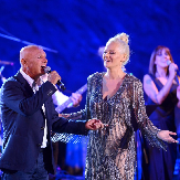 ŠABAN ŠAULIĆ NAKON OVOG INCIDENTA HTEO DA PRESTANE DA PEVA Udovica kralja narodne muzike otkrila sve detalje napada