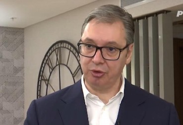 "ŠTO TO NE KAŽETE NARODU" Vučić: Strpali su u svoje džepove milijardu i po evra da varaju građane na ulici