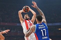 POBEDA PROTIV PRVAKA EVROPE DONOSI MNOGO Tri opcije pred Zvezdom za poslednje kolo Evrolige