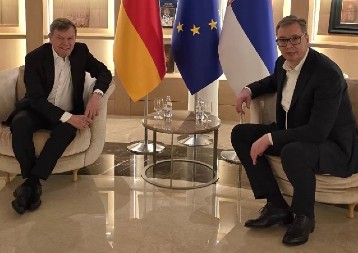 VUČIĆ SA VADEFULOM Razgovori o situaciji na Zapadnom Balkanu i jačanju odnosa sa Nemačkom