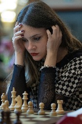 SRBIJA BLIZU ISTORIJE Teodora Injac u vrhu na Evropskom prvenstvu, još tri kola je dele do zlata