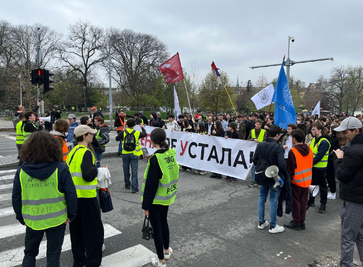 PLENUM U RUKAMA STRANOG FAKTORA I DOMAĆIH IZDAJNIKA