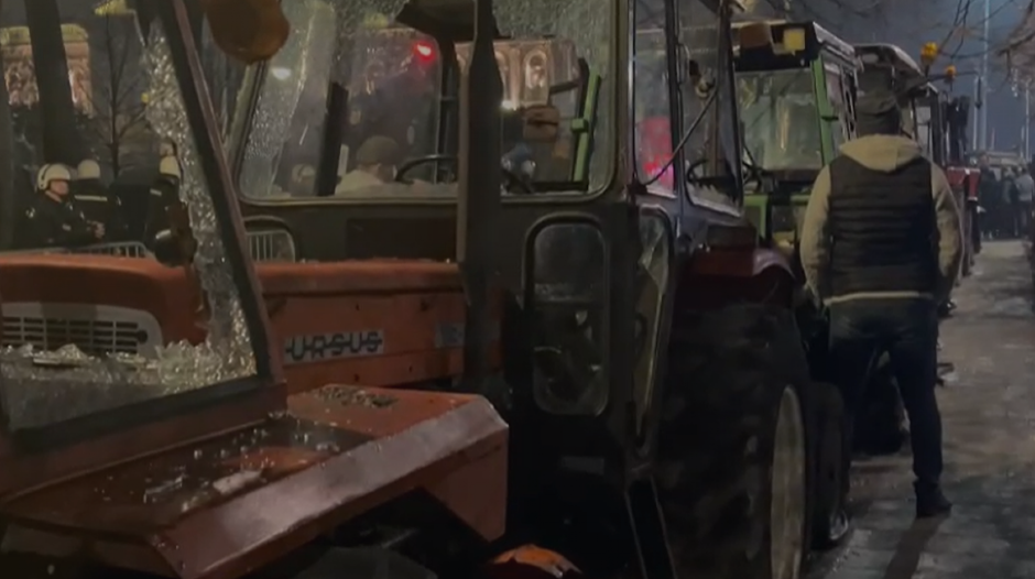 ONI SU UNIŠTAVALI TRAKTORE KOD PIONIRSKOG PARKA! Uhapšene 4 osobe, za petom se traga