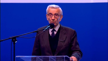 "NAŠE SU MISLI SA NAŠIMA NAJMILIJA KOJIH NEMA MEĐU NAMA, ALI ŽELIMO PRAVDU " Đuro Raca, otac tragično preminule Goranke Raca obratio se okupljenima emotivnim govorom