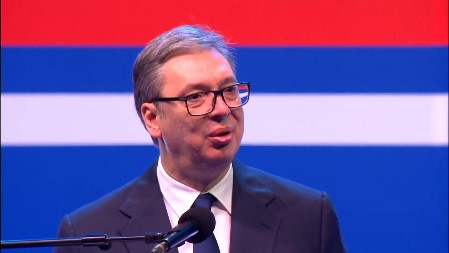 "ŽIVEĆETE SVE BOLJE" Vučić poslao poruku penzionerima: Rašće vam penzije jer ste zaslužili