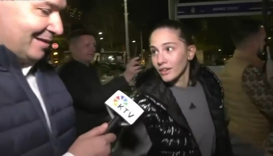 KONAČNO NEKO ŠAROVIĆU DA ZAPUŠI USTA Sara Raičević odbrusila novinaru provokatoru DA SVE ZVONI! (VIDEO)