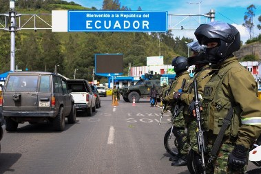 PROGLAŠENO VANREDNO STANJE, VOJSKA JE NA ULICAMA! U ovim mestima se vode krvavi obračuni, proglašen policijski čas