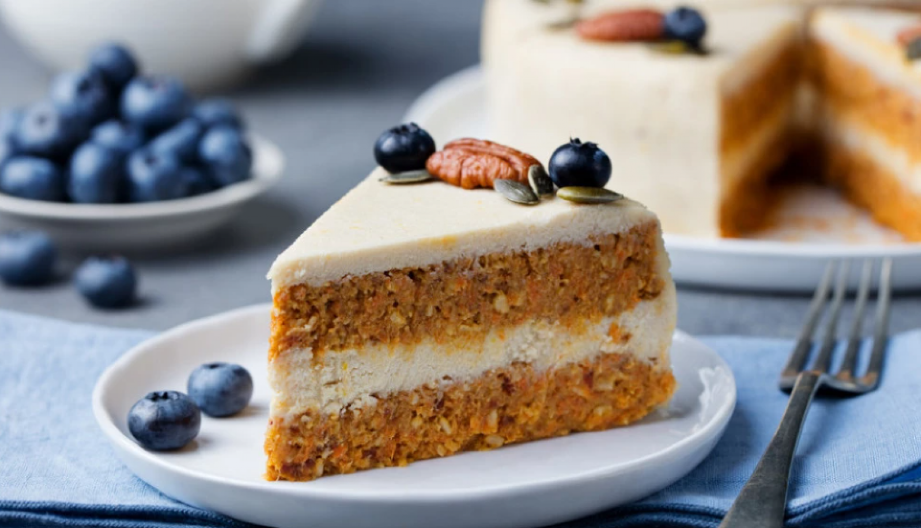 VEGANSKA TORTA BEZ PEČENJA Miriše na kokos i budi sva čula, a uspeva bukvalno svima