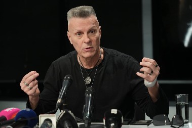 ĐORĐU DAVIDU ODUZETA VOZAČKA DOZVOLA Rokera zaustavili presretači, napravio ozbiljan prekršaj (VIDEO)