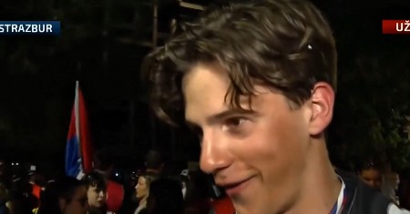 ŠTA REČE OVAJ "NOBELOVAC"!? Gde si ti školovao, sine? A Žaklina samo klima glavom, ne zna ni ona! (VIDEO)