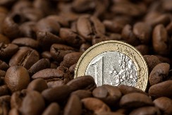 CENA KAFE U SRBIJI PRED OGROMNIM PORASTOM Biće nam teško da popijemo omiljeni napitak