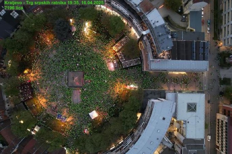 LAŽNOM ARHIVU SE PRIČINJAVAJU LAŽNI LJUDI! Još jedna u nizu obmana, Arhiv javnih skupova ponovo slagao: Evo koliko je zapravo bilo blokadera u Kraljevu (foto)