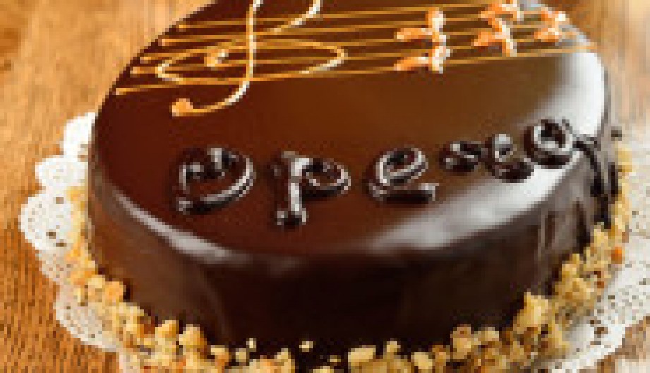 OPERA TORTA Klasik francuskog poslastičarstva u simfoniji različitih slatkih ukusa