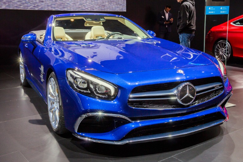 KRAJ SARADNJE AUTOMBILSKIH DIVOVA Mercedes briše dva modela, prekida sve veze sa Renoom