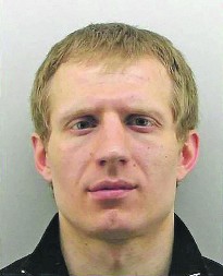 PUCAČ IZ BRAUNA NAPAO PORODICU MUZIČARA GRUPE SARS Deda skočio na napadača sa pištoljem i spasao unuka