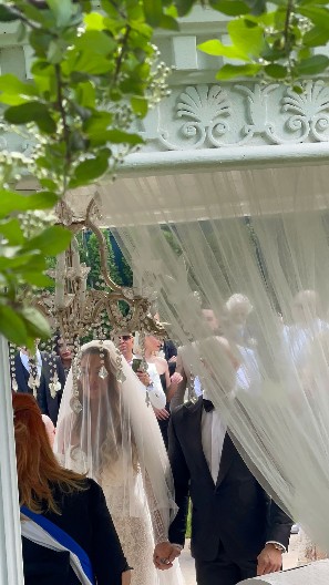 PRVI SNIMAK TEE TAIROVIĆ SA VENČANJA Otac je doveo do oltara, emotivni kadrovi!