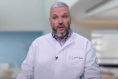 VLADIMIR KECMANOVIĆ ŠOKIRAO U SUDNICI: "Neka deca u školi sama zaključe  zašto je moj sin počinio masakr!"