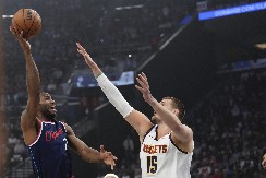 "DOSTA, PRESTANI SA TIM O JOKIĆU" Čuveni Šek i Barkli se posvađali u studiju, zbog ovoga je nastao potpuni haos (VIDEO)