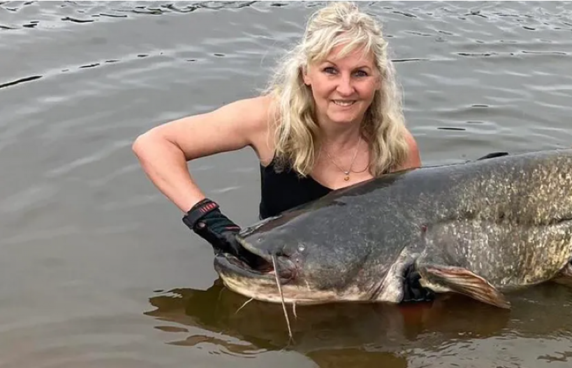 KRISTINA ULOVILA ZVER PA DOBILA PRETNJE SMRĆU: "Trebalo bi da te ubiju"