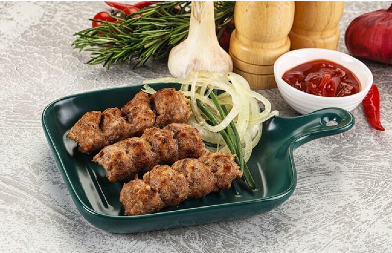 NAPRAVITE ŠIŠ ĆEVAPE KAO PRAVI ROŠTILJ MAJSTOR Biće mekani i sočni, a provereno uspeva