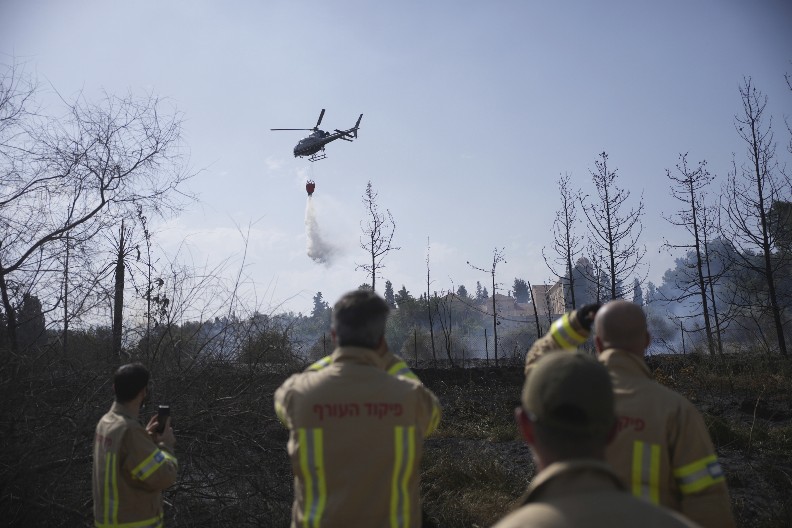 UHAPŠENO 18 OSUMNJIČENIH ZA IZAZIVANJE POŽARA U JERUSALIMU Netanjahu: "Jedna osoba je uhvaćena na delu"