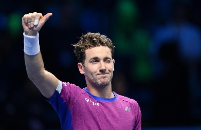 RUD GRABI KA TITULI Norvežanin izbacio Medvedeva i prošao u polufinale Madrida