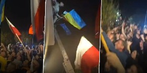 POLJACI RASTRGLI UKRAJINSKU ZASTAVU! Viču "ovo je Poljska" i bacaju obeležja (VIDEO)