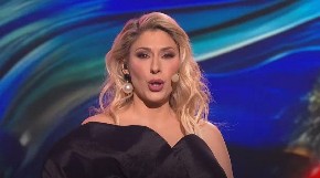 RASKRINKANO PRAVO LICE VODITELJKE RTS-A! Kristinu u ovakvom izdanju do sada nismo videli, fotke napravile opštu pometnju!