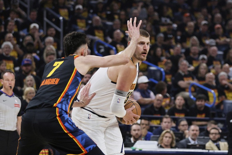 "NE, NE, NE" Cela planeta bruji o Jokićevoj partiji, ali reakcija američkih novinara je potpuni hit