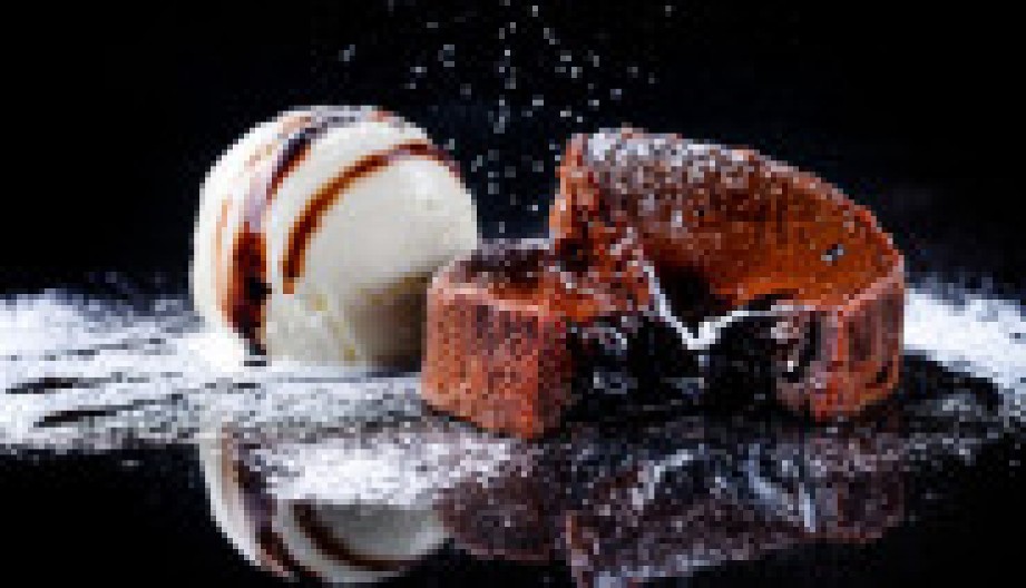 LAVA KOLAČ Brzi i kremasti desert od samo 3 sastojka, za ljubitelje čokolade i nenejavljene goste