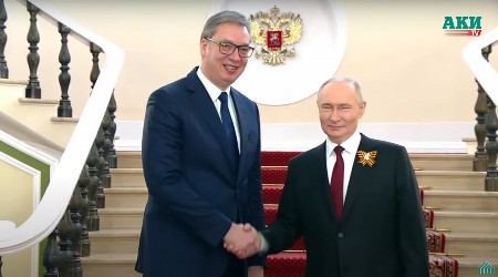 VUČIĆ SE UPRAVO OGLASIO VIDEO-PORUKOM Predsednik podelio ključne delove posete Moskvi, Srbija je ponosna! (VIDEO)