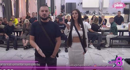 ''MORALNO JU JE UGROZIO, IMAJU ONLIFENS'' Oglasio se prijatelj Mime Šarac iz Elite, saopštio jezive detalje iz njene veze sa Grujom