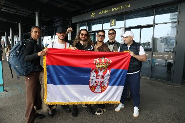 SRBIJA VEČERAS NASTUPA NA EVROVIZIJI 2025 Princ od Vranje se oglasio pred polufinale: "Ostaviću sve bez daha!"