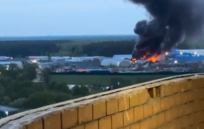 KRIM NAPADNUT DRONOVIMA, U PLAMENU RUSKO SKLADIŠTE ORUŽJA! Odjekuju eksplozije, ima mrtvih! (VIDEO)
