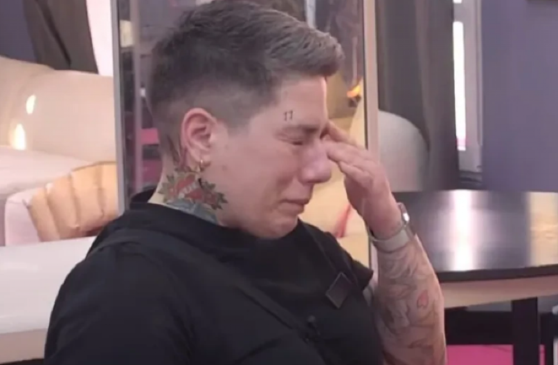 "VIDELA SAM JE KRVAVU, TO MI JE BILO NAJSTRAŠNIJE" Matorina sestra progovorila o njenom životu sa Stefani, pa pokazala demoliran stan (FOTO)