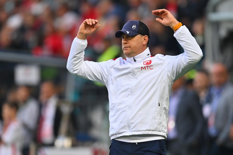 JASNA I GLASNA PORUKA VLADANA MILOJEVIĆA: Otvorio nam se apetit, hoću i sledeće sezone duplu krunu!