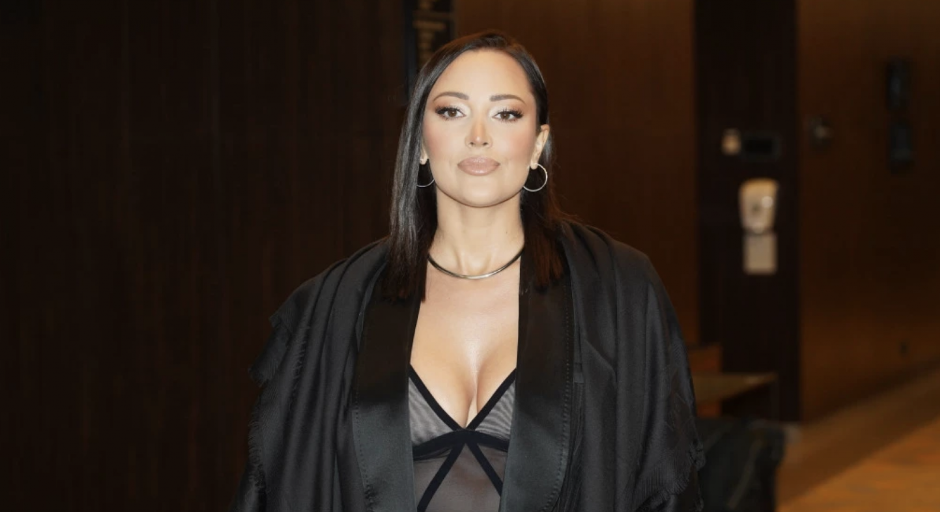 ZA NJOM SE OKREĆU NA ULICI! Ovo je parfem Aleksandre Prijović - košta papreno