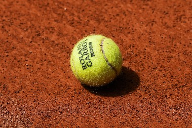 JOŠ JEDNA SENZACIJA NA ROLAN GAROSU Favorit pretrpeo debakl i ispao odmah na startu!