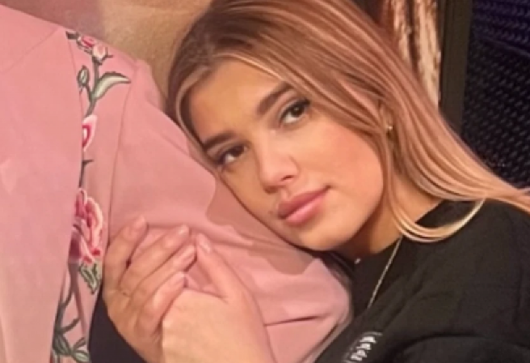 PRECRTALA DEČKA Kija Kockar raskinula, pa šokirala potezom, pokazala intimnu poruku (FOTO)