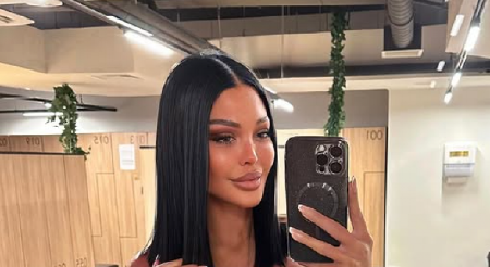 "SILIKON JOJ OTIŠAO NA KUK" Maja Marinković se skinula, a svi bruje o jednom detalju na njenom telu (FOTO)