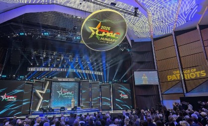 EKSKLUZIVNO! CZDS i FSM NA NAJVEĆOJ DESNIČARSKOJ PARADI NA SVETU - CPAC BUDIMPEŠTA: Doba patriota je stiglo!