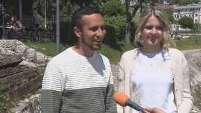 "KAD SAM JE VIDEO NA AERODROMU, TO JE BILO TO" Federiko iz Meksika i Marija iz Užica se upoznali preko interneta, a sad su u braku i planiraju da grade kuću u Novom Sadu (FOTO)