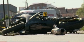 POSLE OSAM DANA BORBE PREMINUO ŠAPČANIN KOJI JE MOTOROM SLETEO U KANAL U Kosjeriću poginuo još jedan motociklista