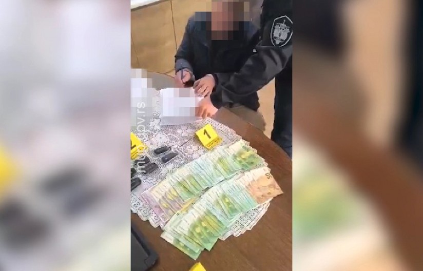 STRPALI U DŽEPOVE SKORO 5 MILIJARDI?! Policija podnela 525 krivičnih prijava zbog korupcije!