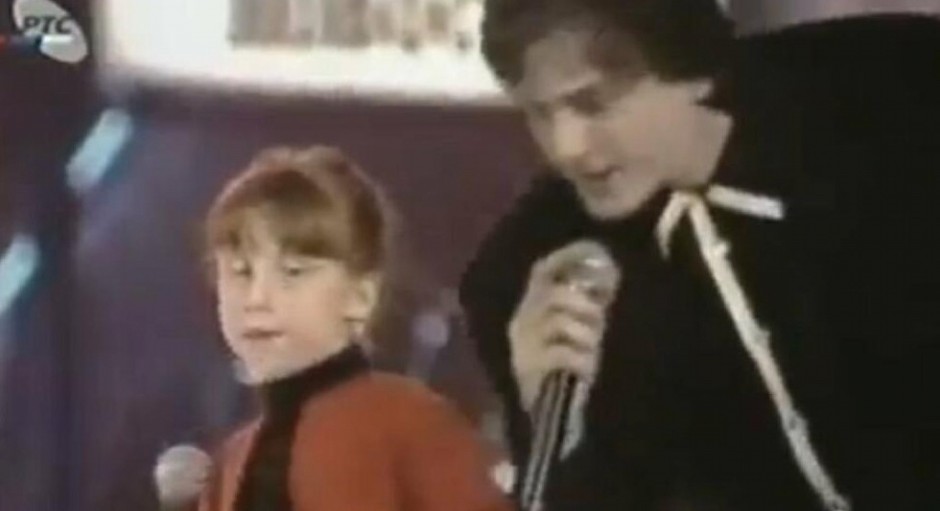 CEO BALKAN JE PEVAO "JA SE ZOVEM IVANA, A TATA ME ZOVE ZLATO", NJEN LIK OSTAO JE UPAMĆEN Evo gde je danas i čime se bavi Ivana iz spota Zdravka Čolića