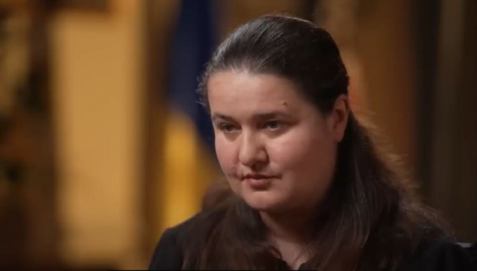 SKANDAL! Ambasadorka Ukrajine poklonila skupoceni broš prvoj dami SAD na račun američkih poreskih obveznika!