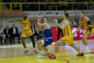 DALMATINSKI DERBI PRIPAO ZADRU Splićani poklekli, Mihajlović heroj utakmice