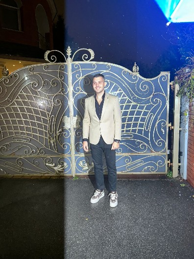 BRENIN SIN ŽIVI U STANU OD 700.000 EVRA! Zavirite u luksuznu nekretninu, pogled sa terase oduzima dah! (FOTO)